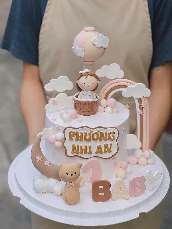 bánh kem đầy tháng bé gái 10