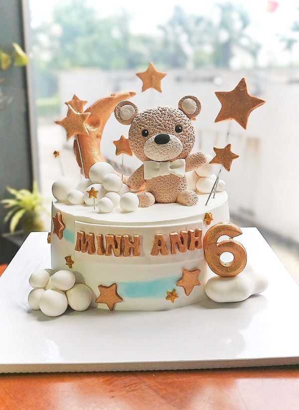 bánh kem đầy tháng bé gái 27