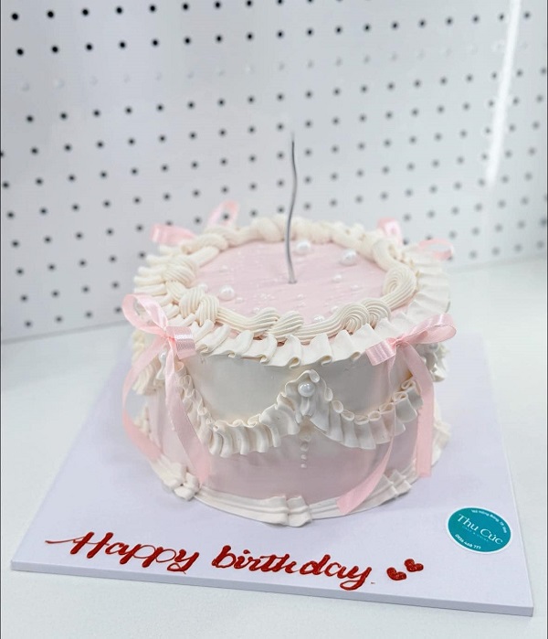 bánh kem màu hồng 21