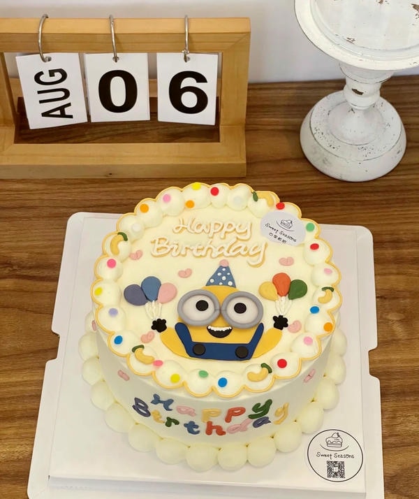 bánh kem minion 36