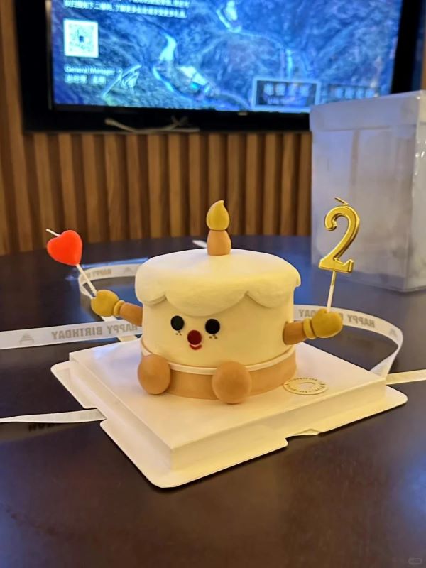 bánh sinh nhật bé trai 2 tuổi 23