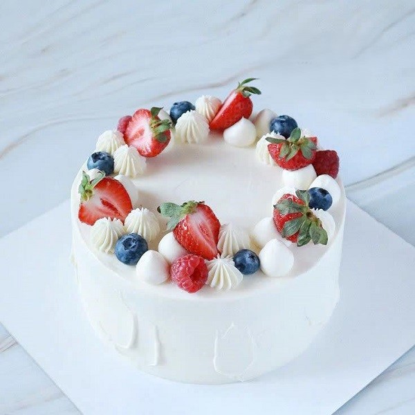 bánh sinh nhật dâu tây 18