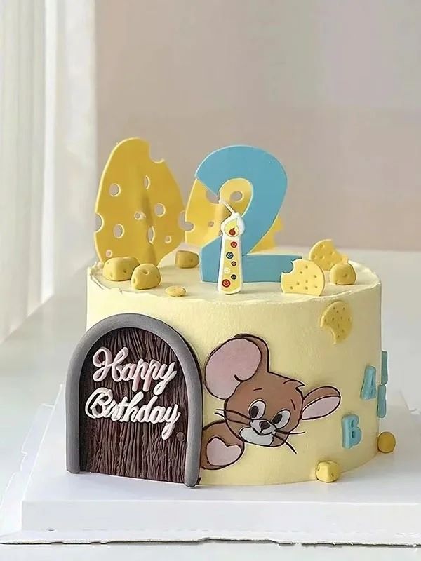 bánh sinh nhật hình con chuột 17