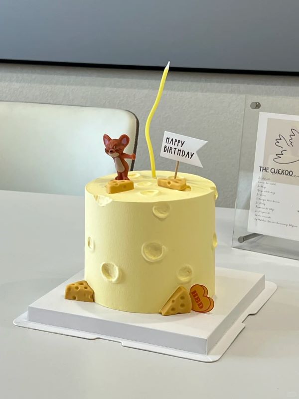 bánh sinh nhật hình con chuột 26