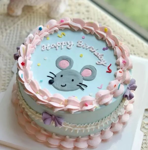 bánh sinh nhật hình con chuột 30