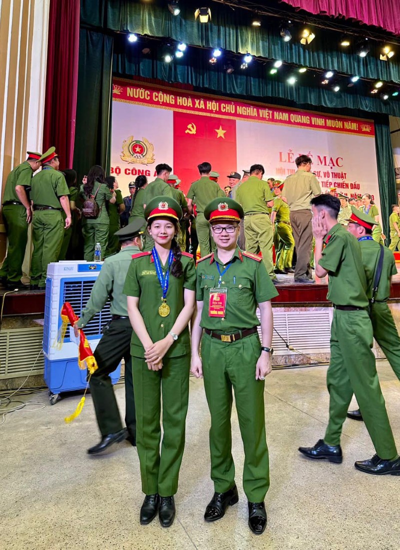 ảnh công an nhân dân 17