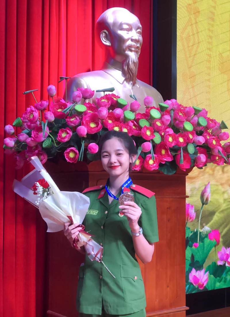 ảnh công an nhân dân v18