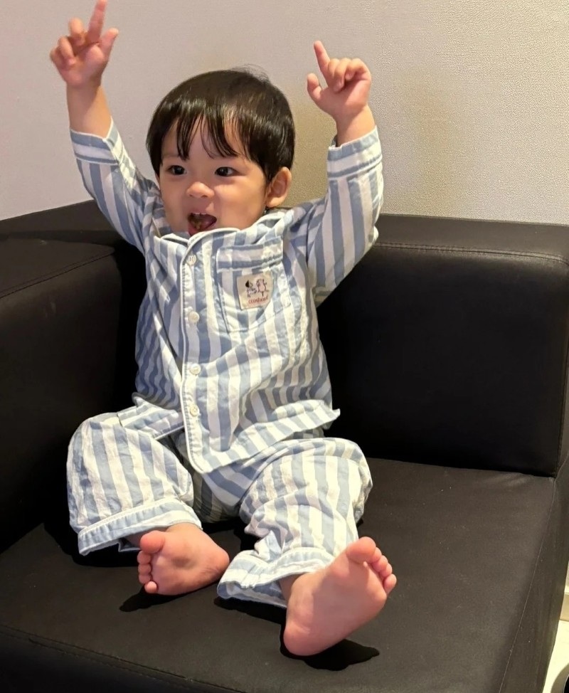ảnh em bé dễ thương hàn quốc 18