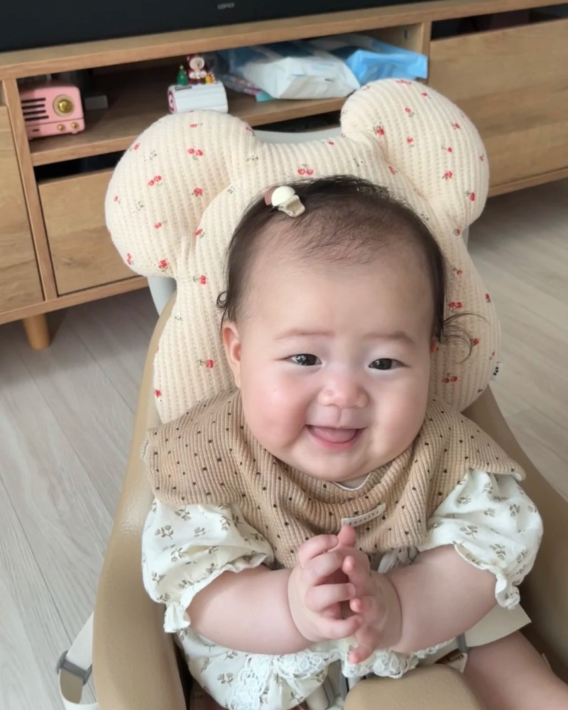 ảnh em bé dễ thương hàn quốc 37