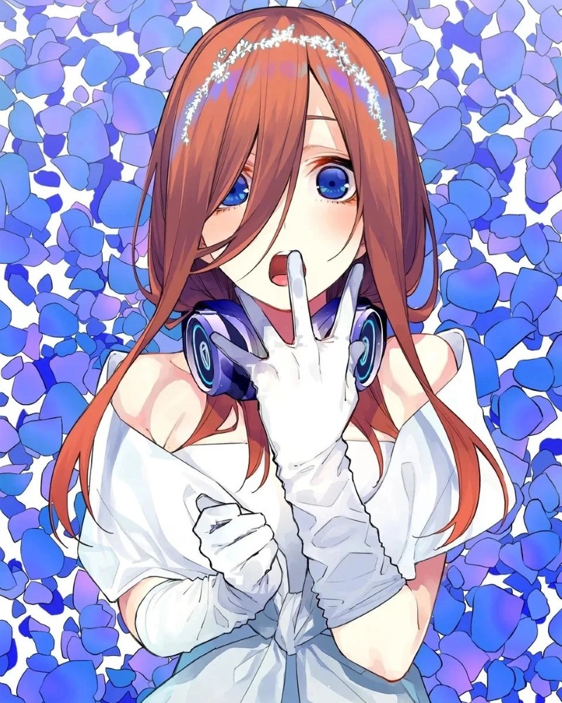 ảnh miku nakano chibi 24