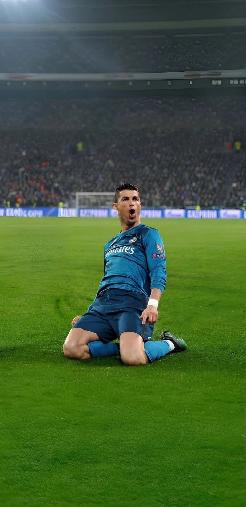 ảnh ronaldo ngầu 1