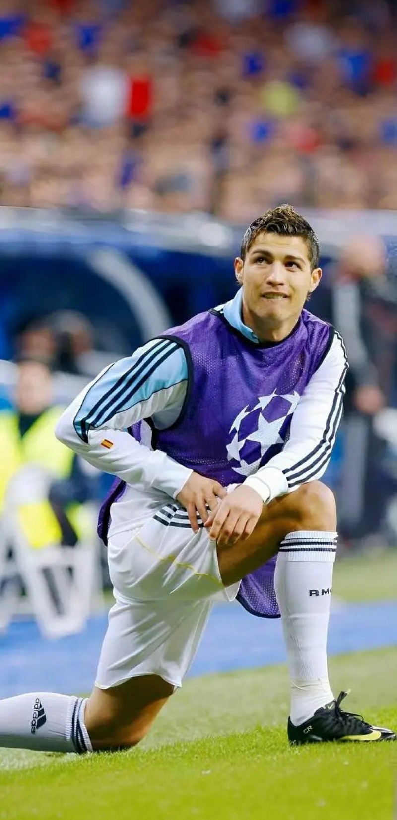 ảnh ronaldo ngầu 6