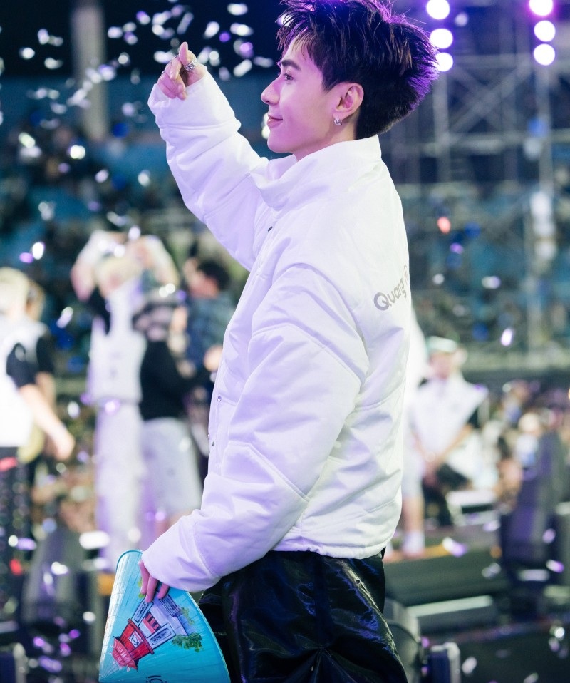 hình nền anh trai say hi 3