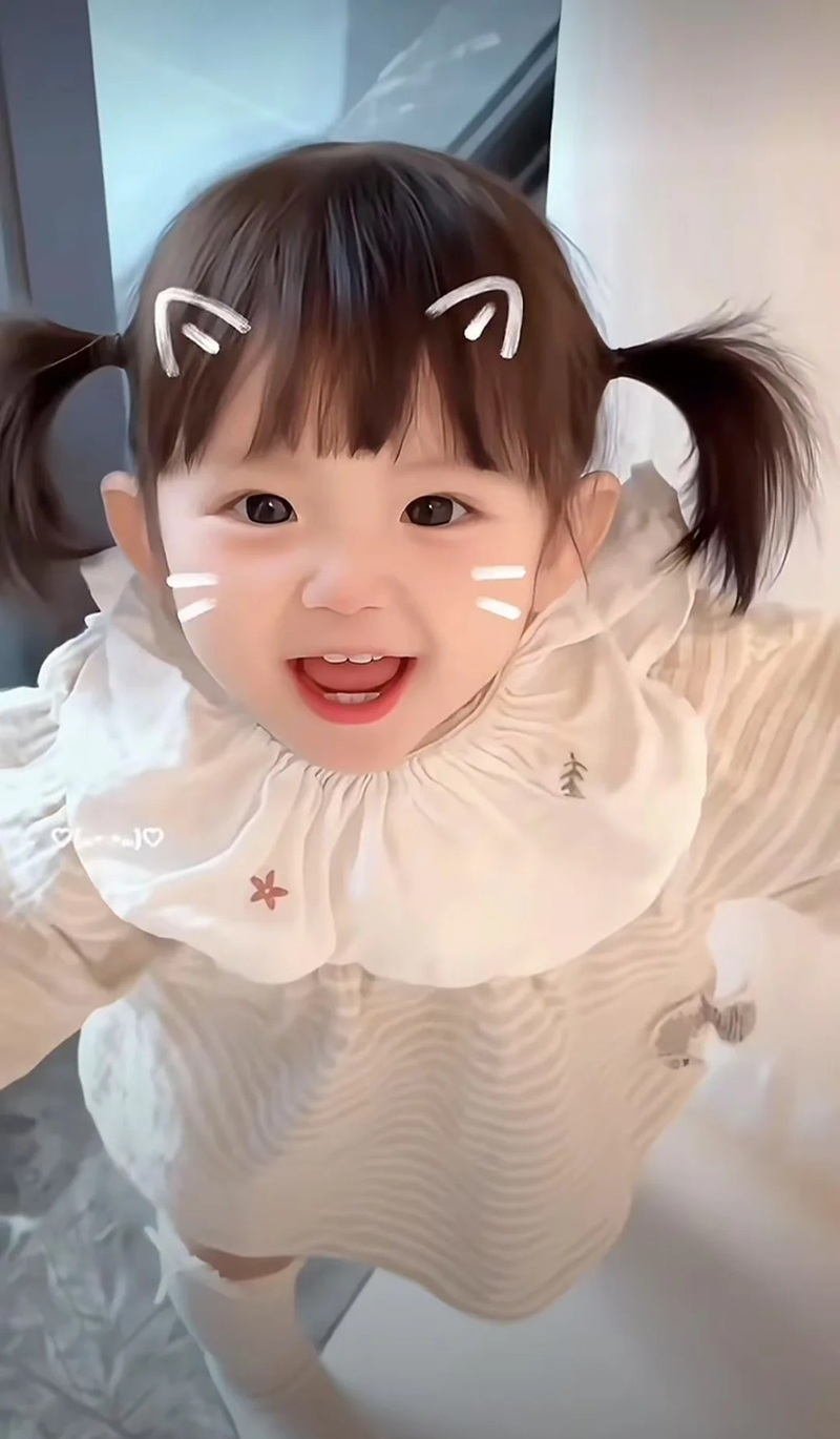 hình nền bé gái sơ sinh dễ thương 24