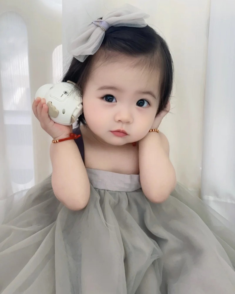hình nền bé gái sơ sinh dễ thương 35