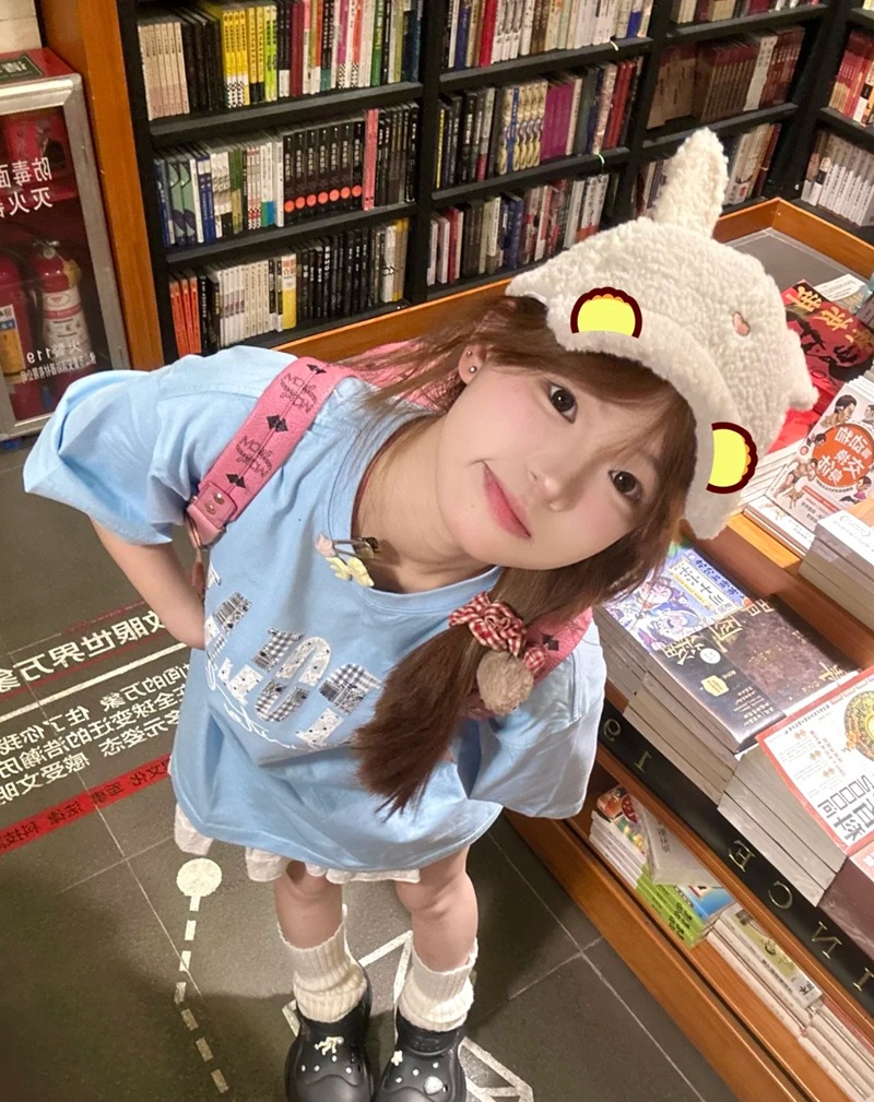 hình nền cô gái 35 