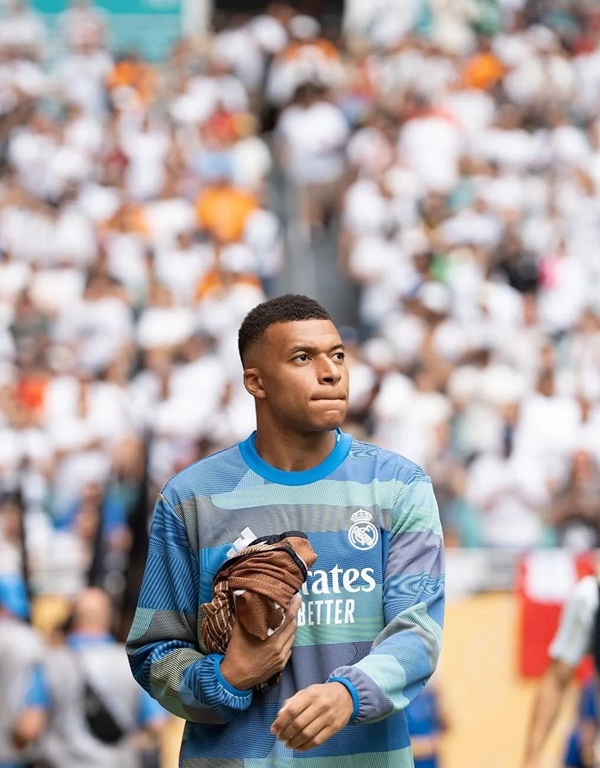 hình nền mbappe 11