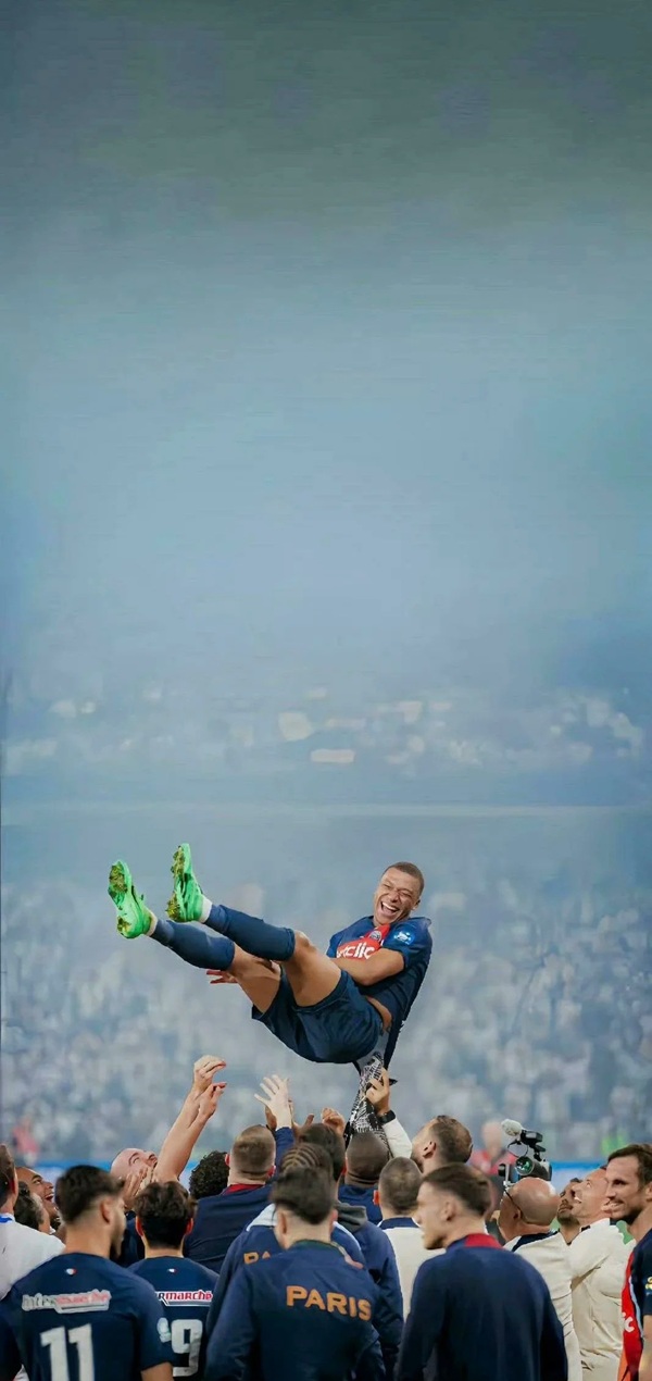 hình nền mbappe 18