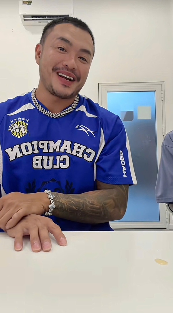 chị phiến meme 22