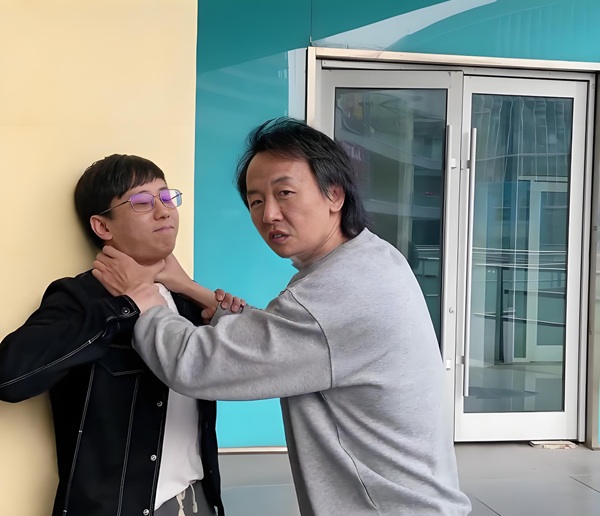 meme bóp cổ 10