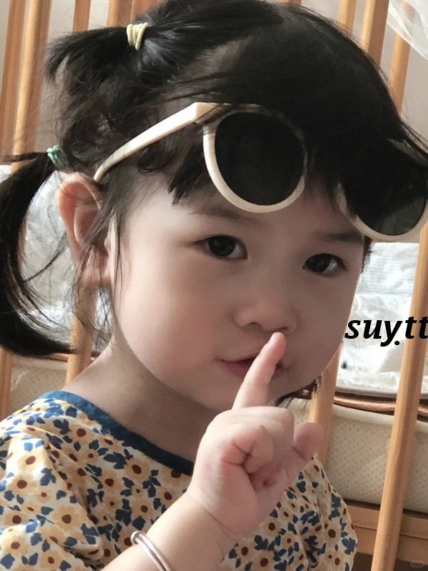 suỵt meme 42