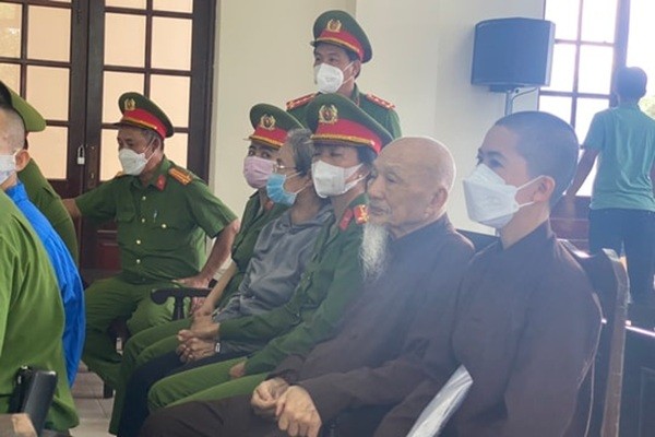 thầy ông nội meme 29