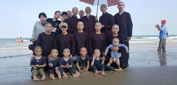 thầy ông nội meme 4