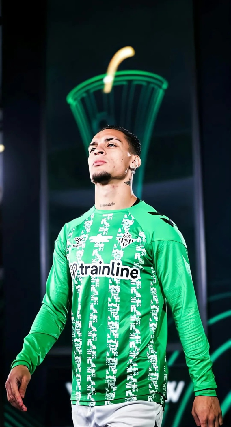 ảnh antony ngầu 19