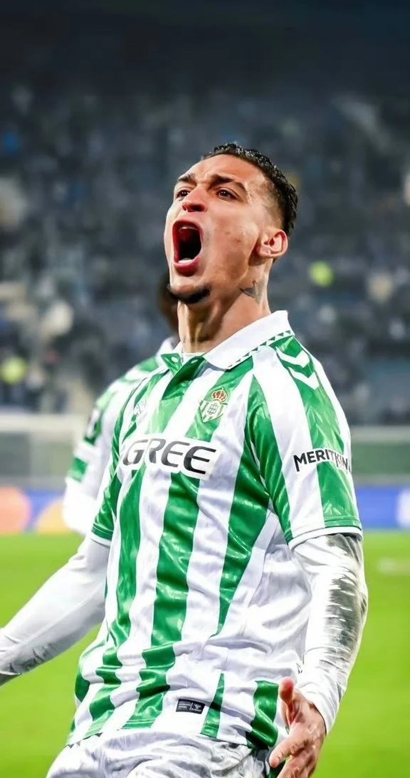 ảnh antony ngầu 36