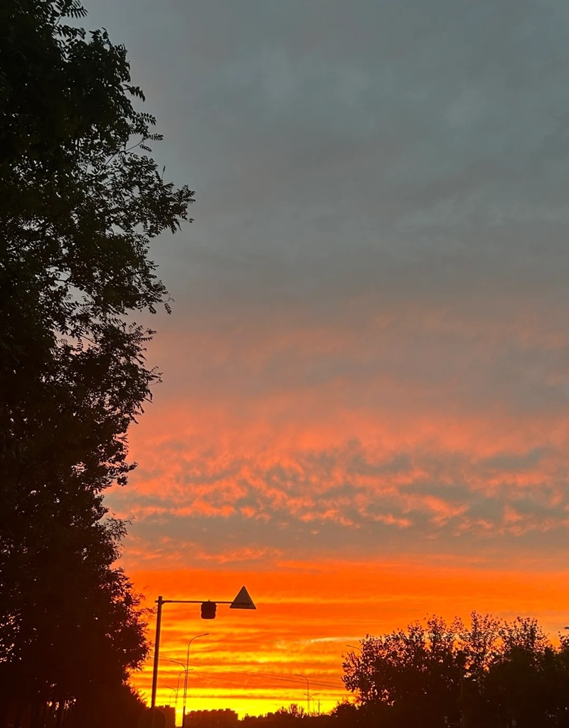 ảnh bầu trời hoàng hôn buồn 26