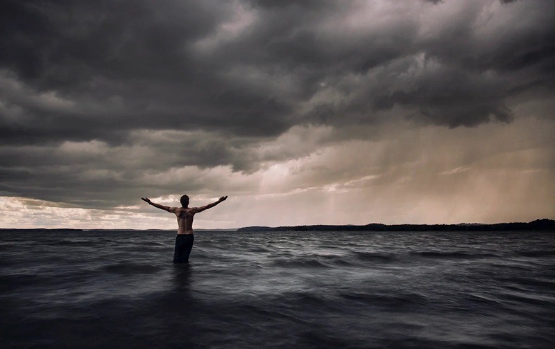 ảnh bìa facebook buồn 27