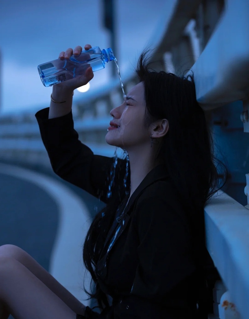 ảnh buồn tâm trạng con gái 1