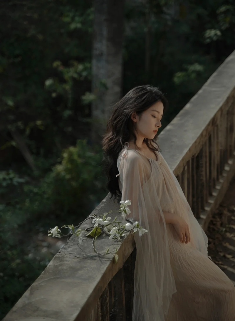 ảnh buồn tâm trạng con gái 11