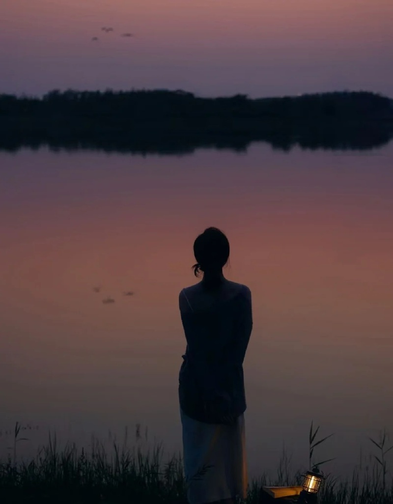 ảnh buồn tâm trạng con gái 22