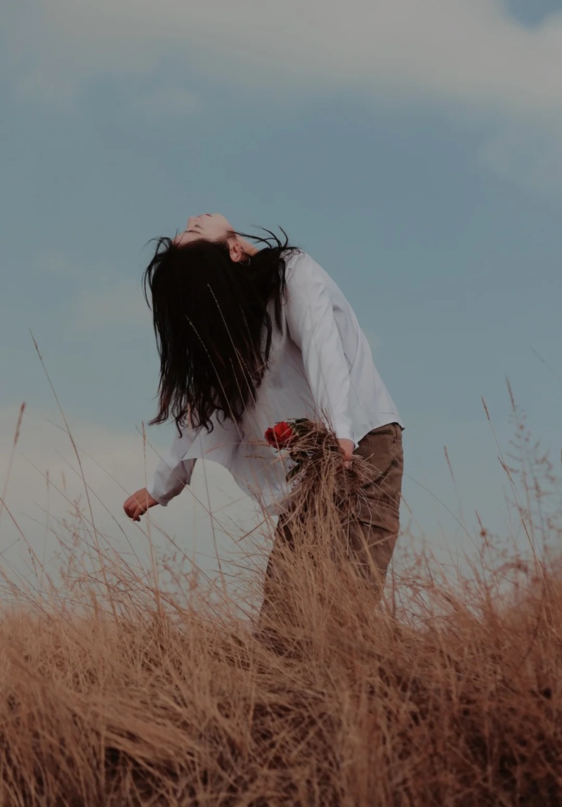 ảnh buồn tâm trạng con gái 34