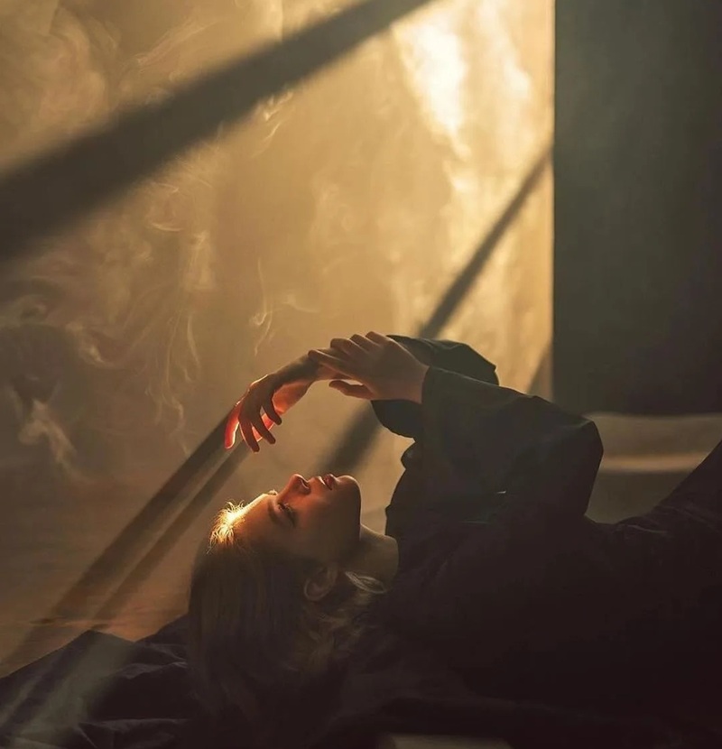 ảnh buồn tâm trạng con gái 7