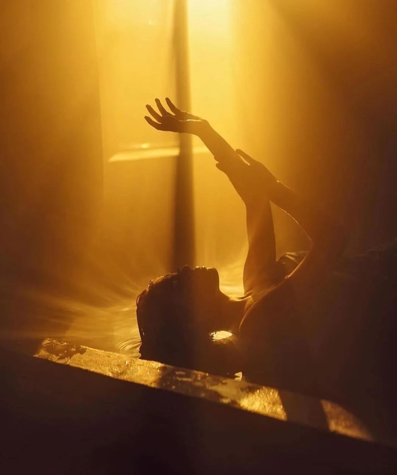 ảnh buồn tâm trạng con gái 8