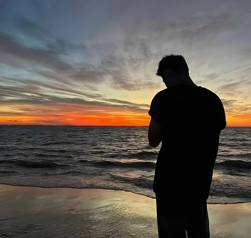 ảnh buồn tâm trạng nam 32