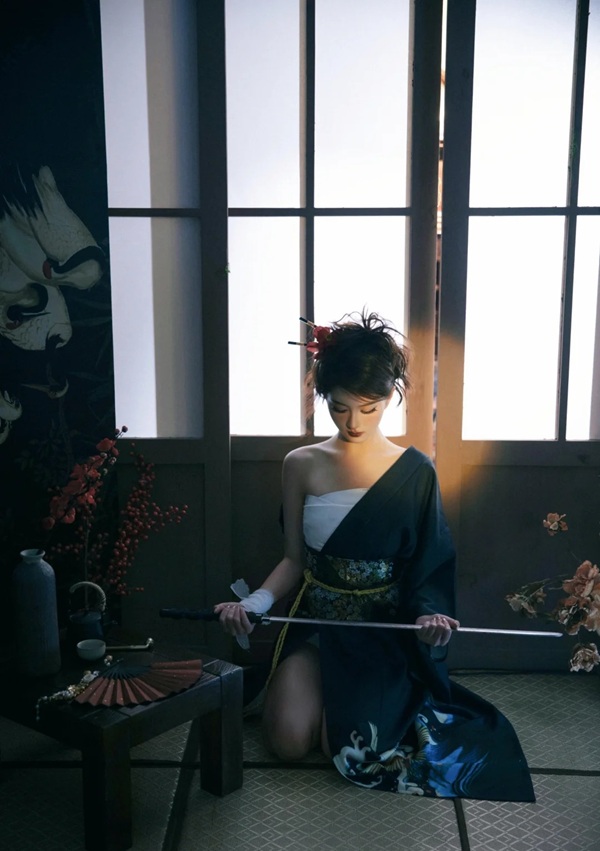 ảnh cầm dao ngầu 3