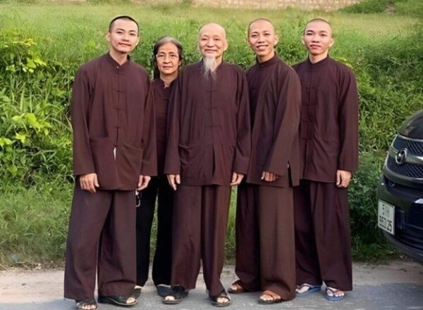 ảnh chế thầy ông nội 30