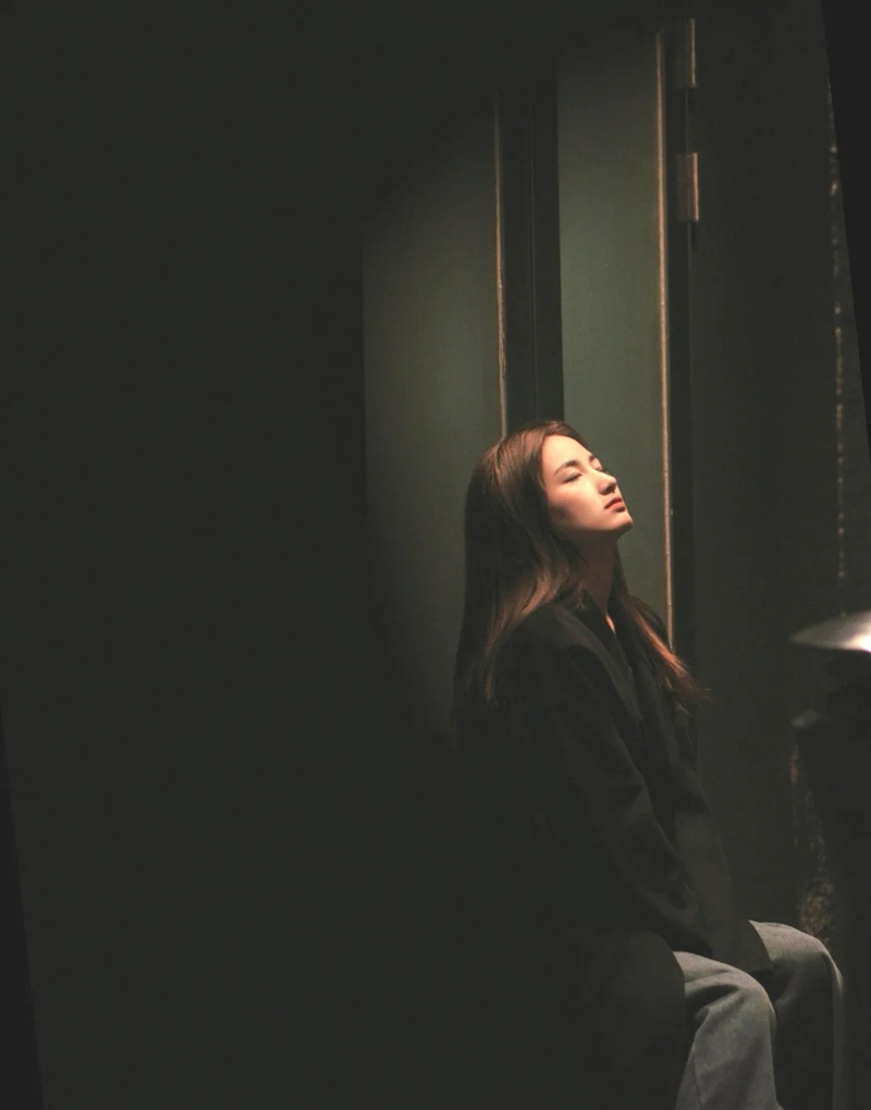 ảnh con gái buồn tâm trạng