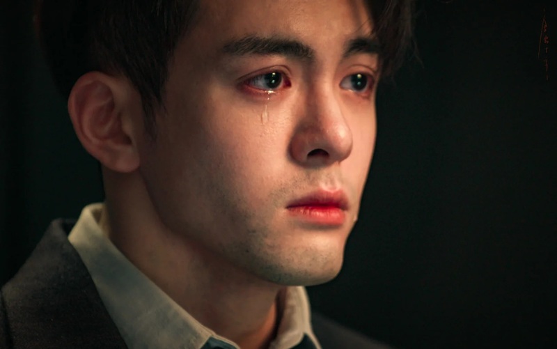 ảnh con trai khóc 29