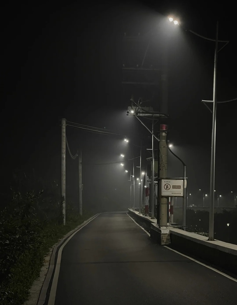 ảnh đường phố buồn 26