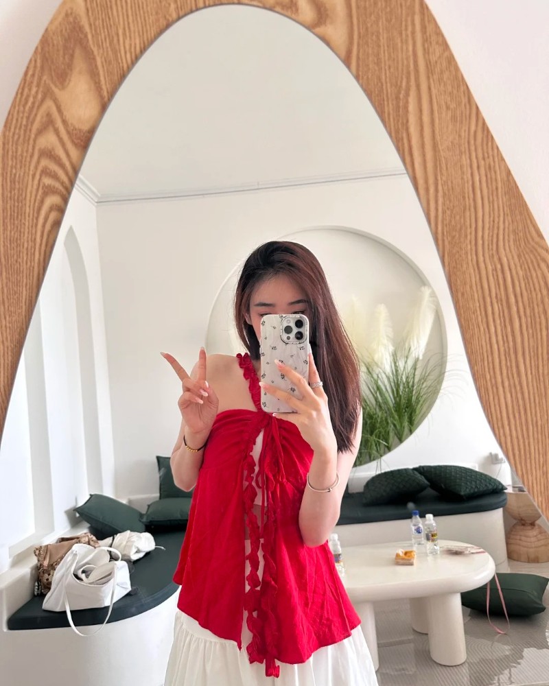 ảnh gái k8 che mặt 17