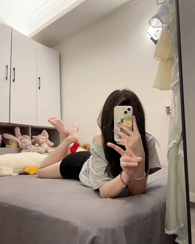 ảnh gái k8 che mặt 30