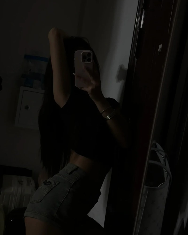 ảnh gái k8 che mặt 32