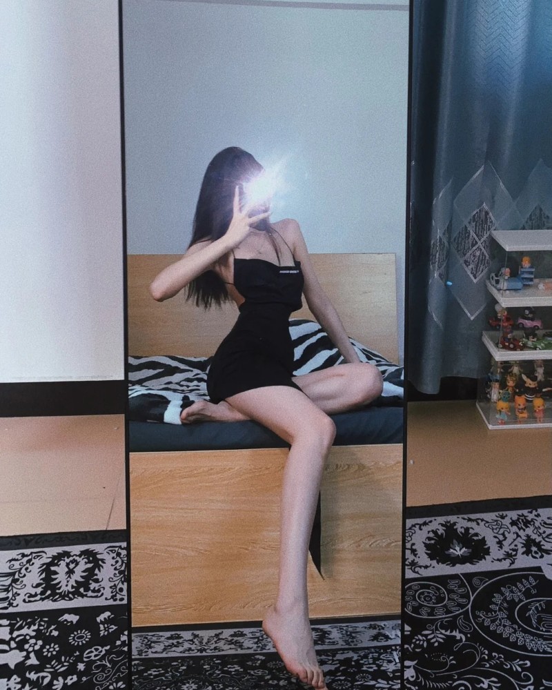 ảnh gái k8 che mặt 39