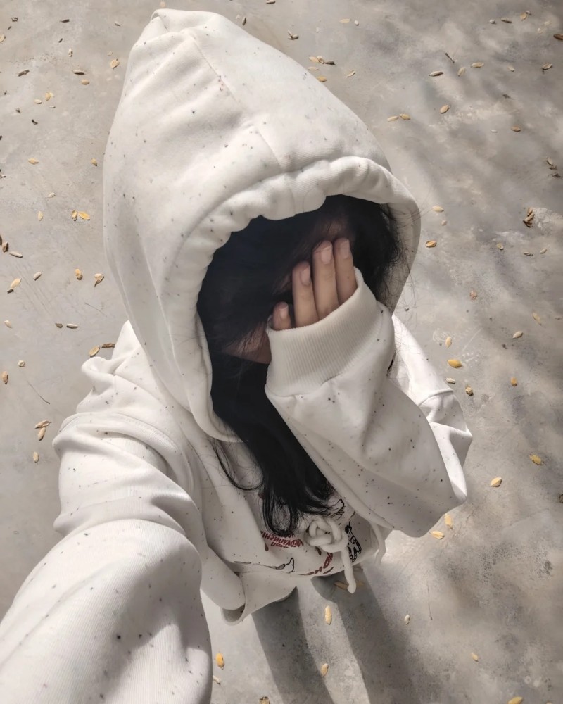 ảnh gái k8 che mặt 5