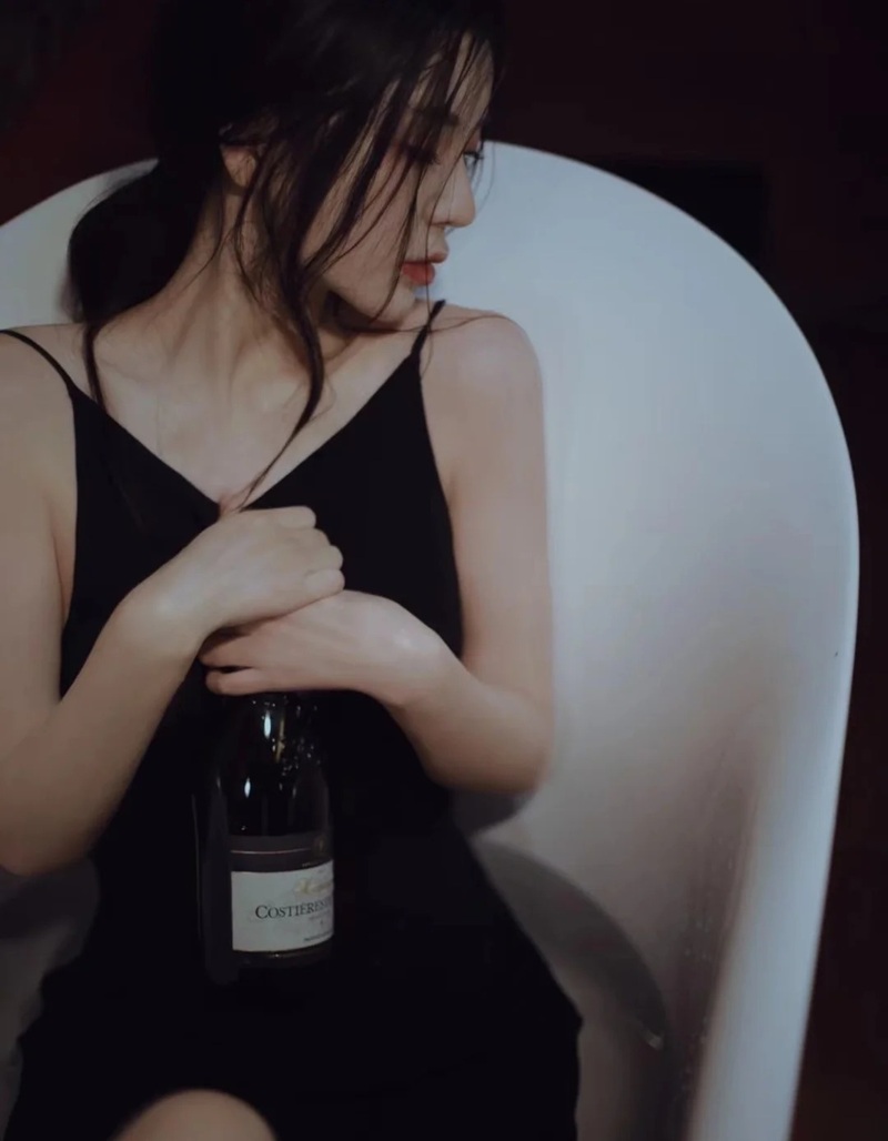 ảnh gái xinh buồn 32