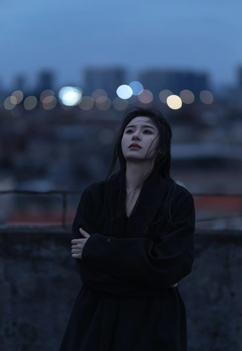 ảnh gái xinh buồn 9